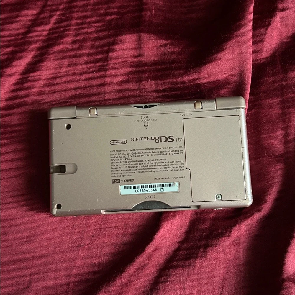 Original Nintendo Ds lite Rose Gold